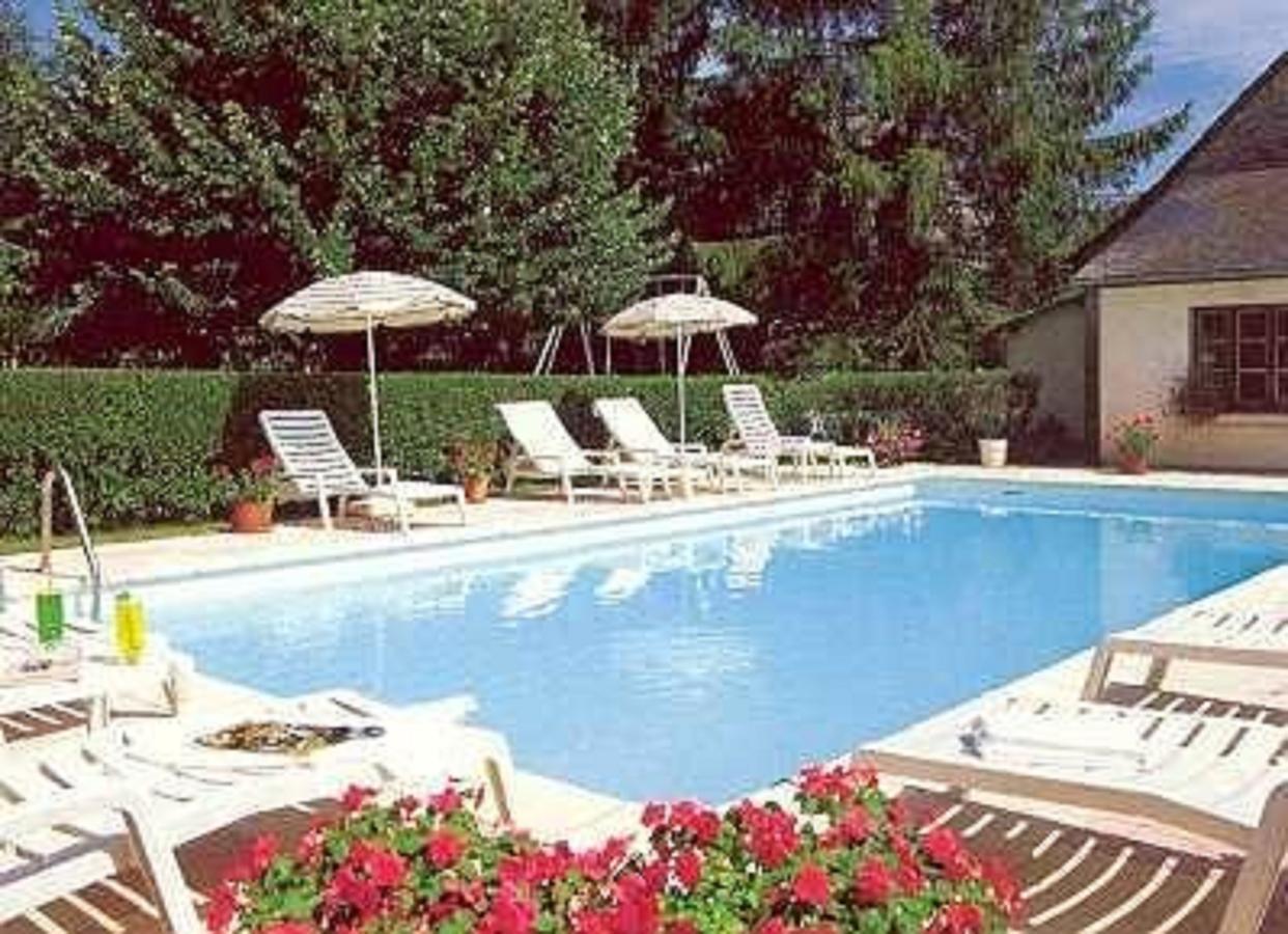 Hotel Bouloc Gabriac  Zimmer foto